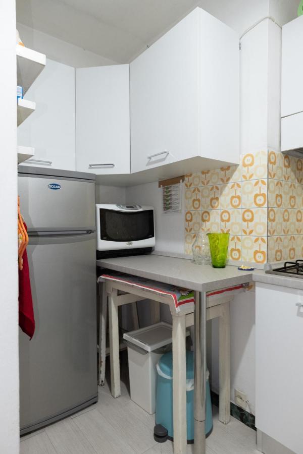 House By The Sea Apartment Албисола Марина Екстериор снимка