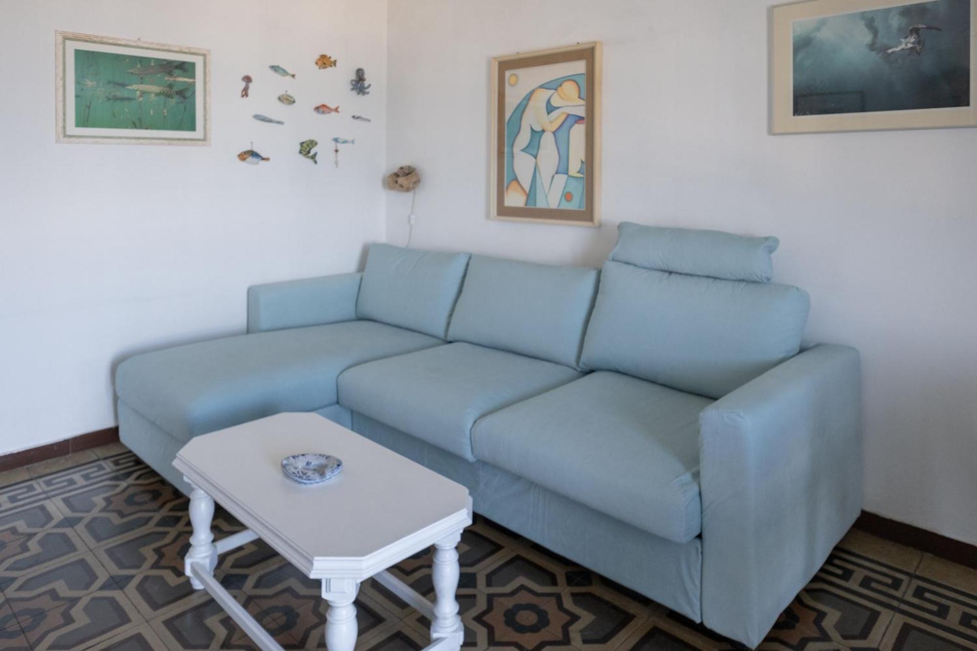 House By The Sea Apartment Албисола Марина Екстериор снимка